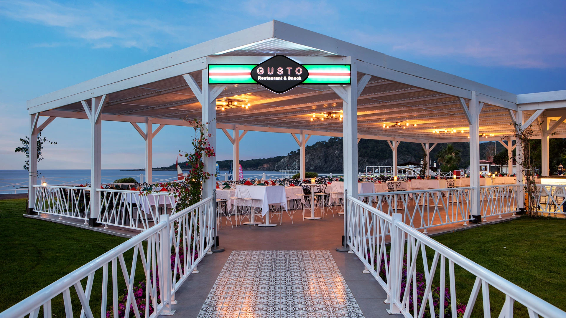 Club Marco Polo – 21