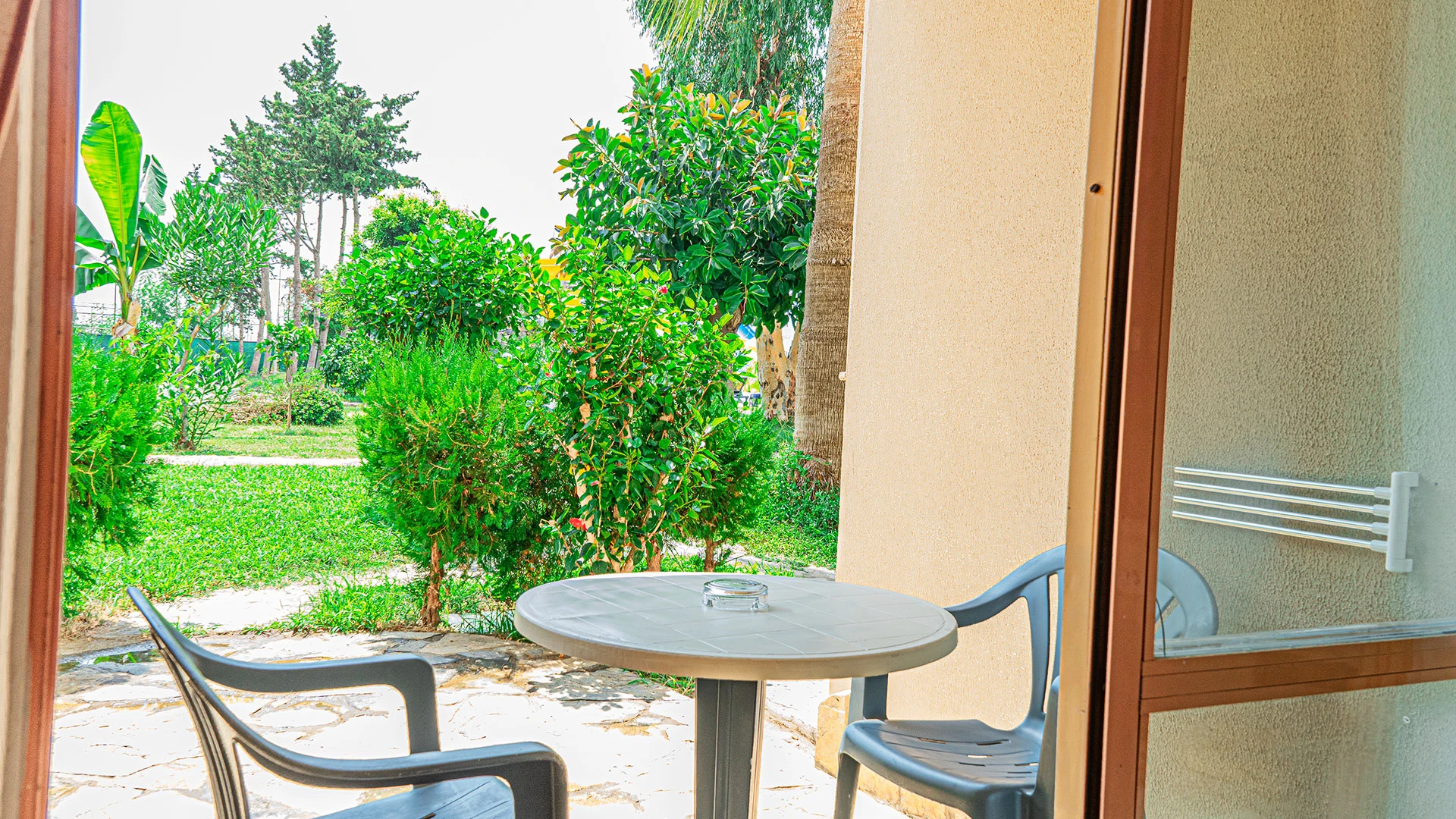 Senza Sunset Beach Hotel – 72