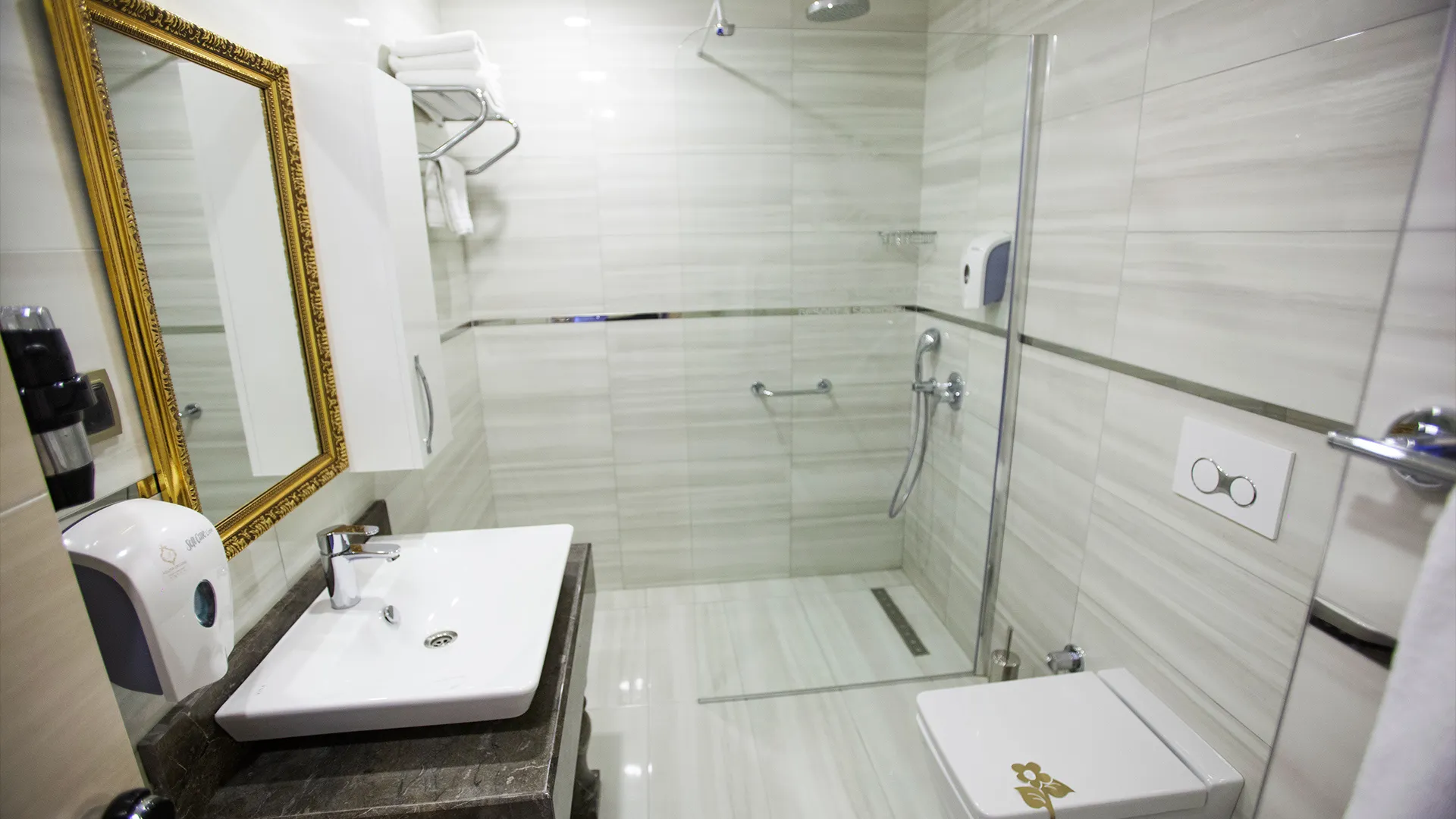 AZURA DELUXE RESORT & SPA HOTEL Почивка в Анталия с чартър от Бургас – 17