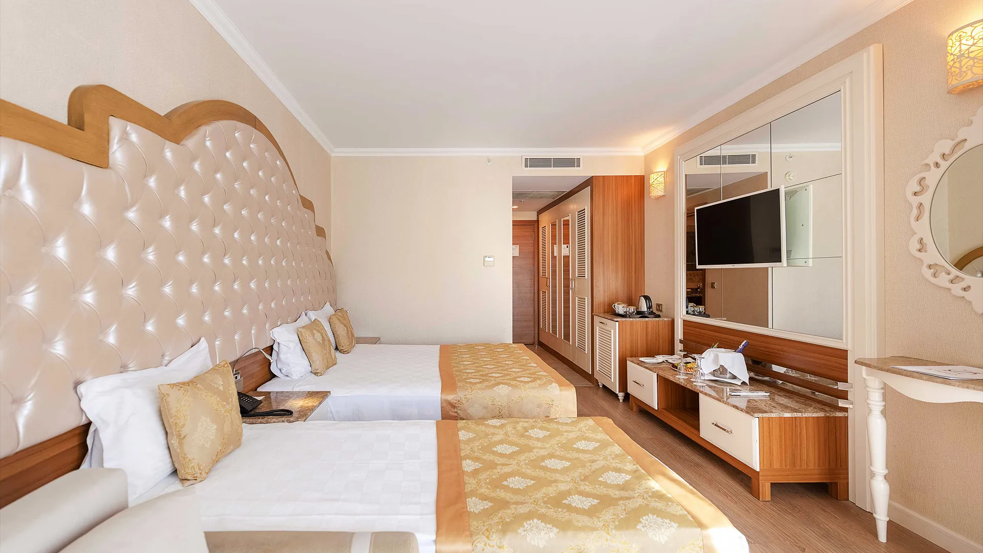 Oz Hotels Side Premium – 77