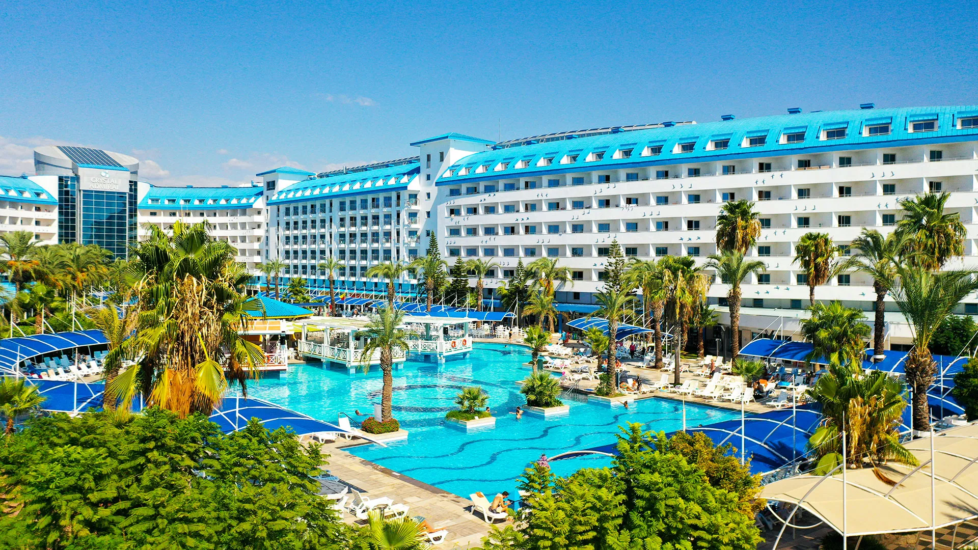 Crystal Admiral Resort & Spa – 2