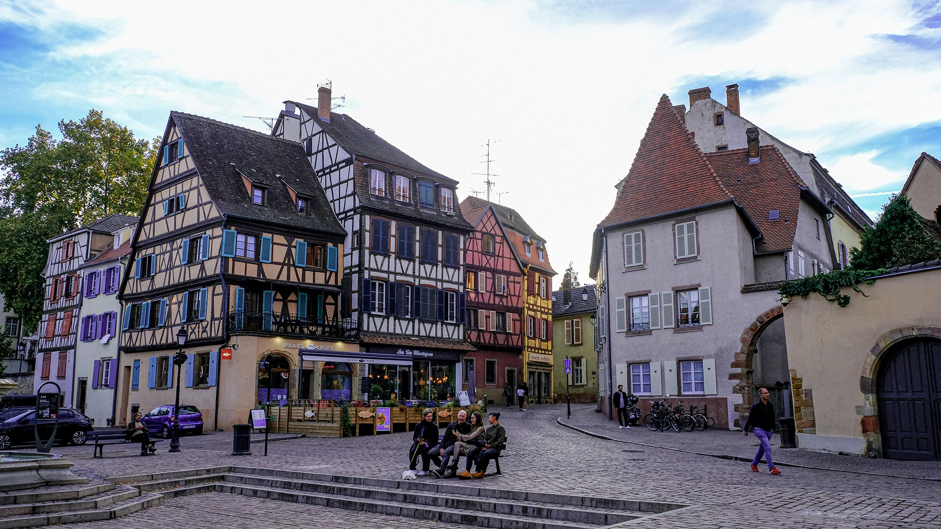 B and B Hotel Strasbourg Nord Mundolsheim – Есенна приказка в ЕЛЗАС  с включении екскурзи 4 нощувки от София – 3
