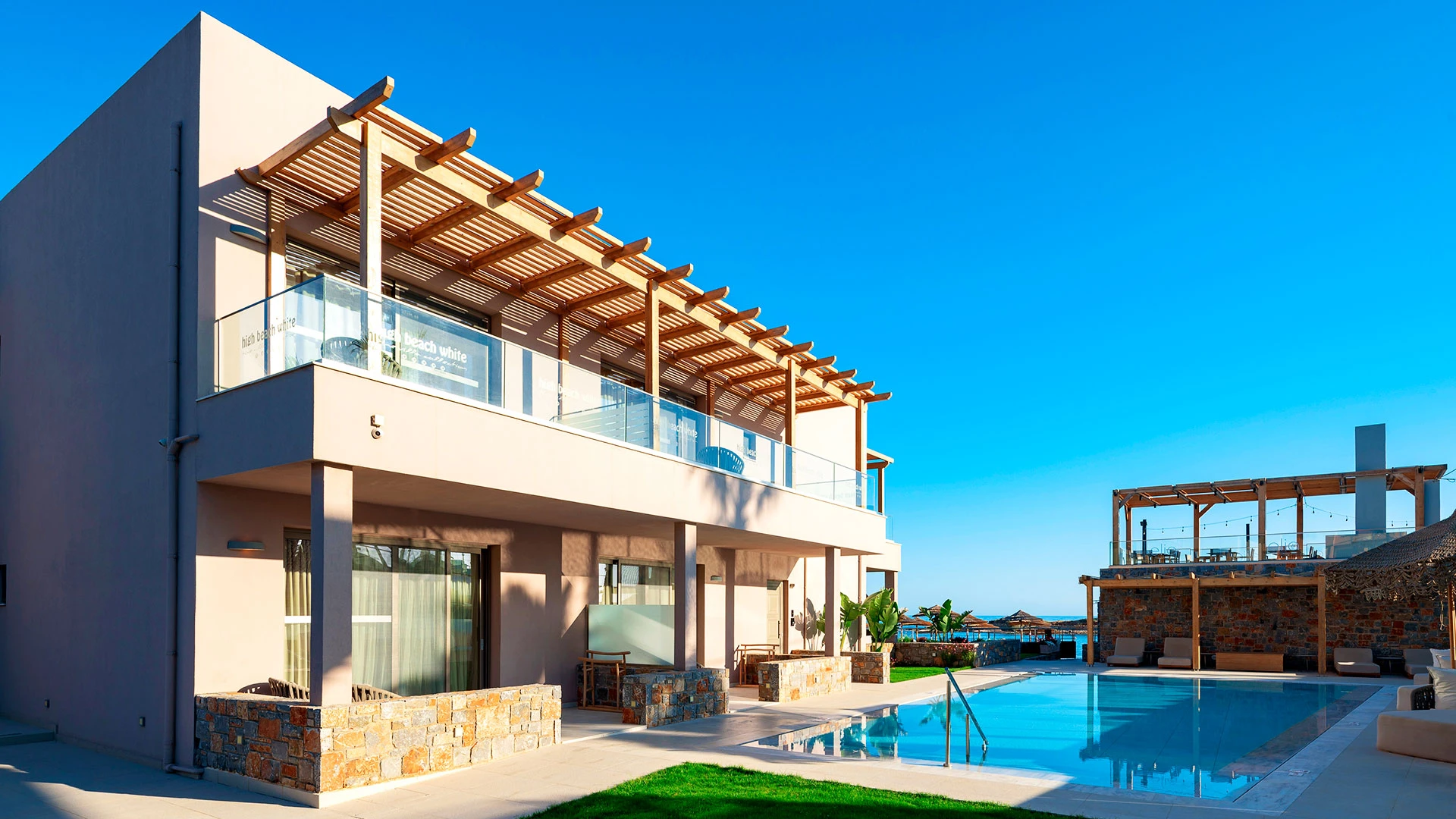 High Beach White The Villa Collection (Adult Only +16) Почивка на о-в Крит с полет от София – 62