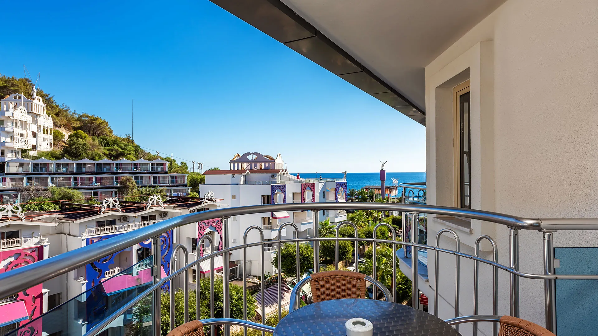 White City Beach Hotel – 57