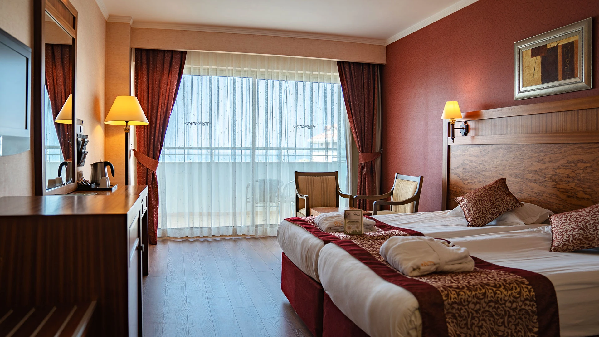 Alba Royal Hotel – 36