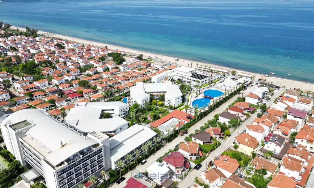 Palm Wings Beach Resort & Spa Kusadasi, хотел в Кушадасъ, почивка в Турция